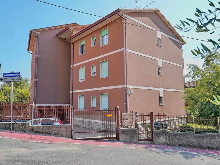 Appartamento trilocale in vendita in Via Strada Vecchia, Villa D'Adda