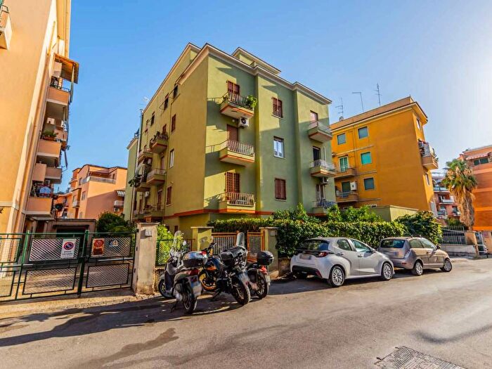 Appartamento monolocale in vendita in Via Clemente IX, Battistini Primavalle, Roma