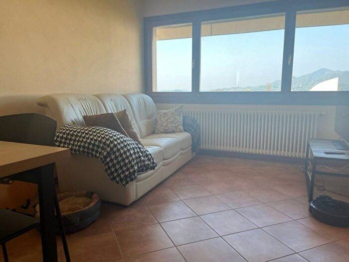 Appartamento bilocale in affitto in Via Dolomiti n, Centro, Cappella Maggiore