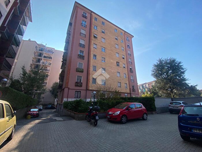 Appartamento bilocale in vendita in Via Vincenzo Monti, Corsico