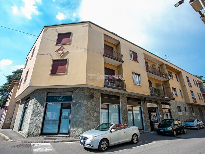 Appartamento bilocale in vendita in Via Giacomo Matteotti, Cerro Maggiore