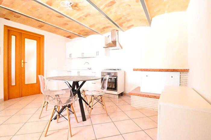 Casa trilocale in vendita in Via Roma, Torrevecchia Teatina