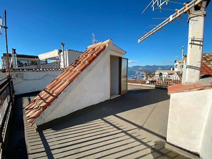 Appartamento con 5 locali in vendita in Sperlonga