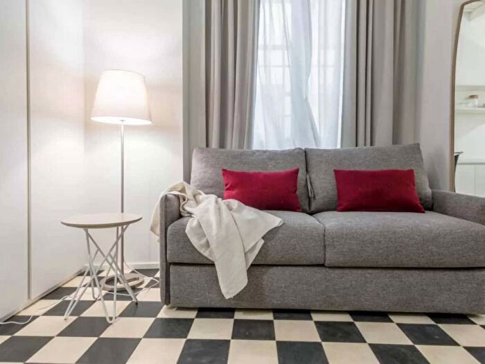 Appartamento in affitto in Via Santa Maria Fulcorina, Carrobbio, Milano