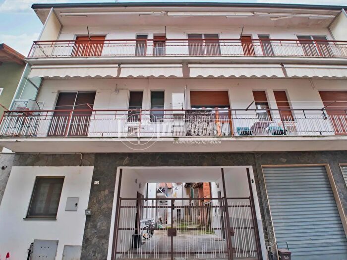 Appartamento quadrilocale in vendita in Gattinara