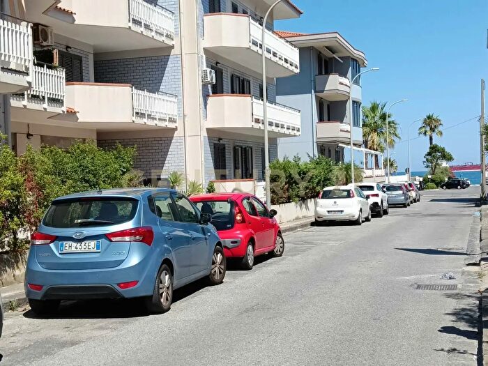 Appartamento trilocale in vendita in Via Prof Sfameni, Torregrotta