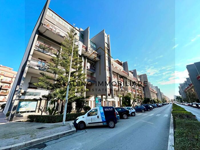 Appartamento quadrilocale in vendita in Trani