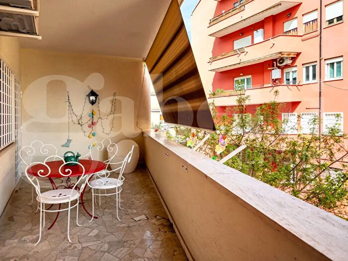 Appartamento bilocale in vendita in Via Tagliamento, Roma