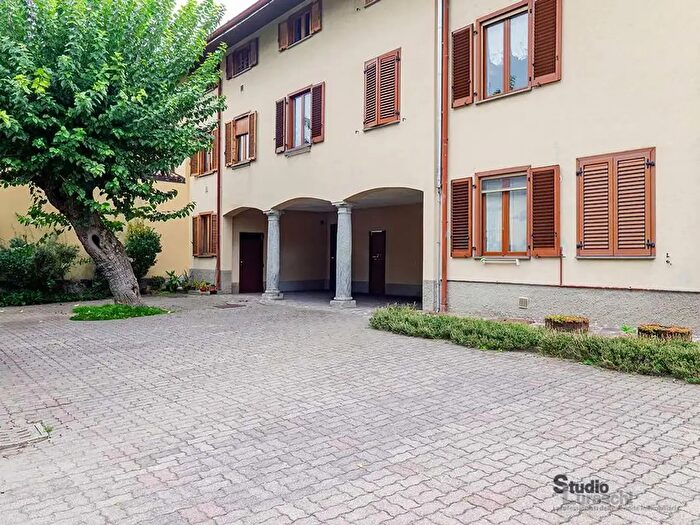 Appartamento quadrilocale in vendita in Via Lecco, Annone Di Brianza