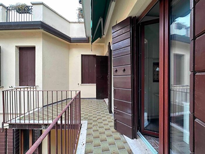 Appartamento quadrilocale in vendita in Via Umberto I Padova, Padova