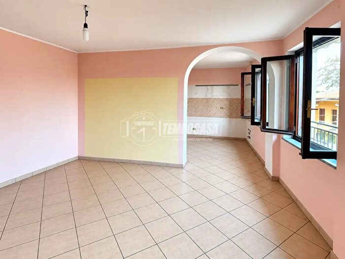 Appartamento quadrilocale in vendita in Via Quattro Novembre, Castellamonte