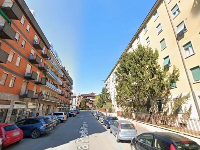 Appartamento monolocale in affitto in Via Pigello Portinari, Milano
