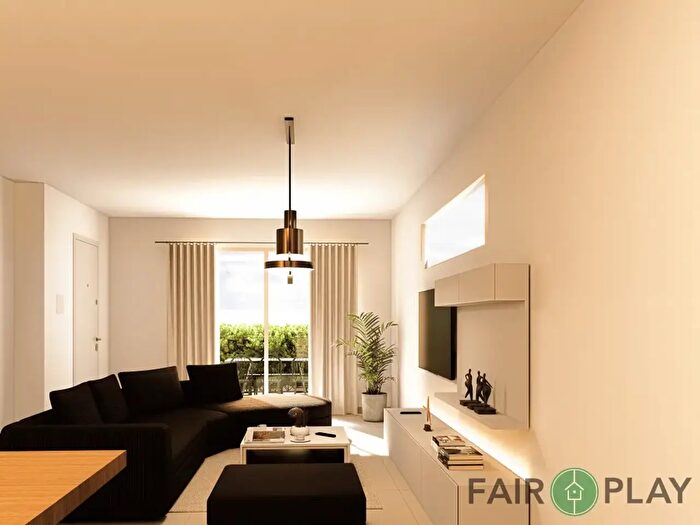 Appartamento quadrilocale in vendita in Via Pietro Bofondi, Forli