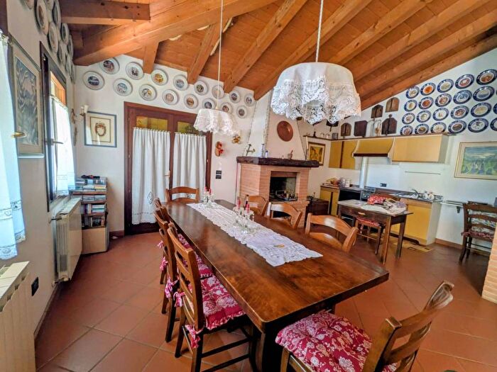 Appartamento con 5 locali in affitto in Via Trieste, Marghera Catene, Venezia