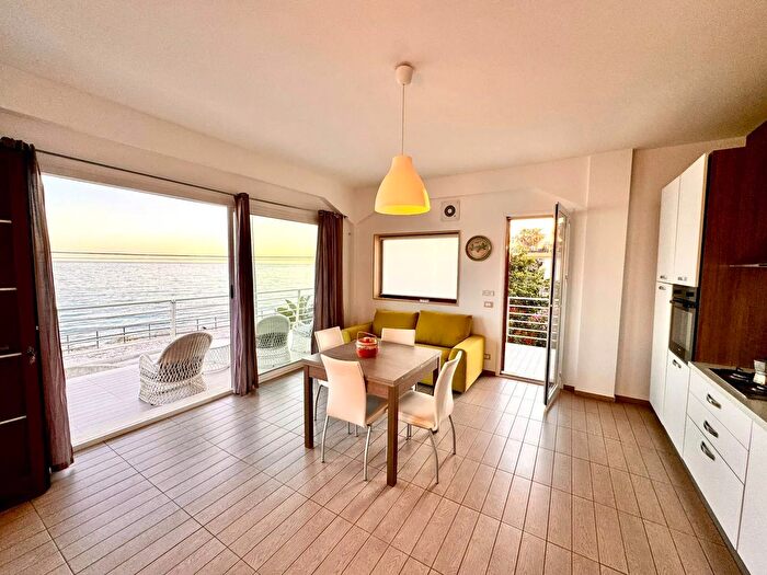 Casa con 5 locali in vendita in Lungomare delle Anticaglie, Santa Croce Camerina