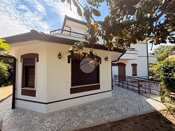 Casa trilocale in affitto in Via Caterattino, Sabaudia