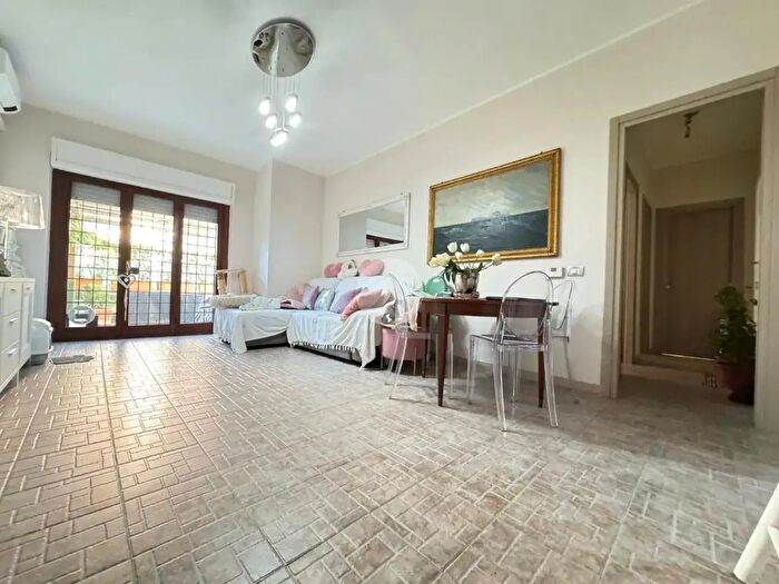 Appartamento trilocale in vendita in Viale Cherubino Malpeli, Roma