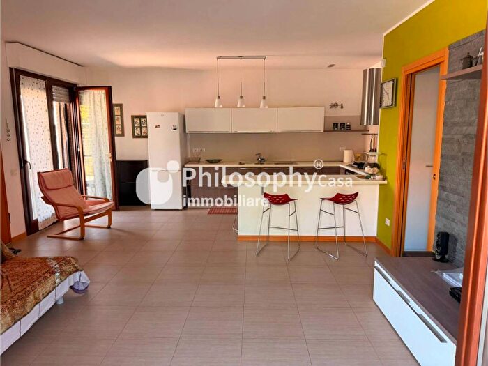 Appartamento trilocale in affitto in Strada Statale Adriatica, Marzocca, Senigallia