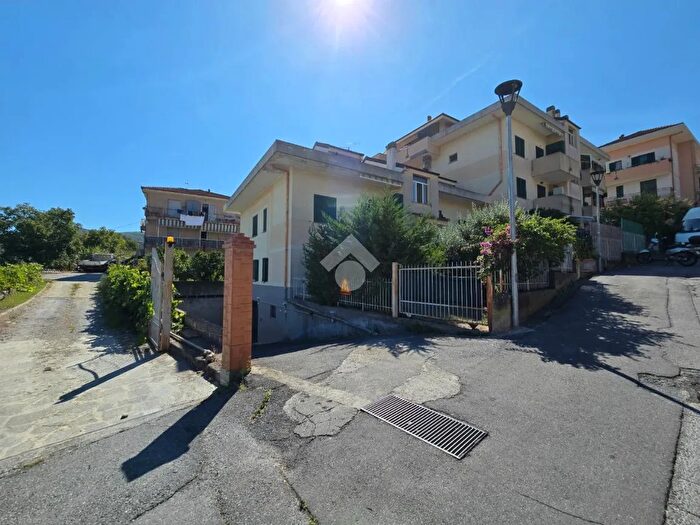 Appartamento bilocale in vendita in Str Rusineo, Albenga