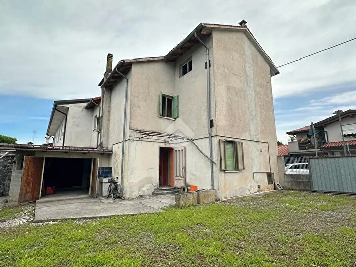 Casa con 5 locali in vendita in Via Pasubio, San Vito Al Tagliamento