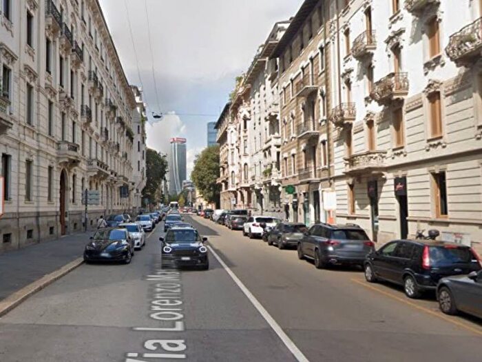 Casa con 6 locali in affitto in Via Lorenzo Mascheroni, Pagano, Milano