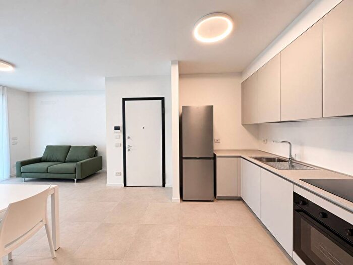 Appartamento bilocale in affitto in Via Santi Maurizio e Fermo, Borgo Palazzo, Bergamo