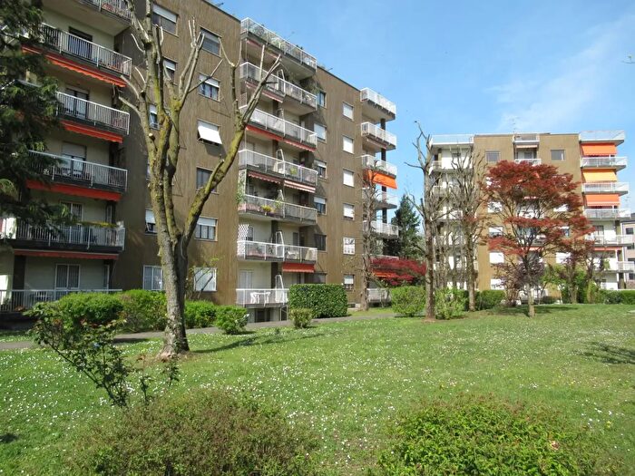 Appartamento quadrilocale in vendita in Via Don Sturzo, Gorgonzola