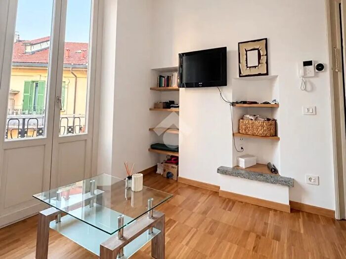 Appartamento bilocale in affitto in Via Giovanni Battista Morgagni, Milano