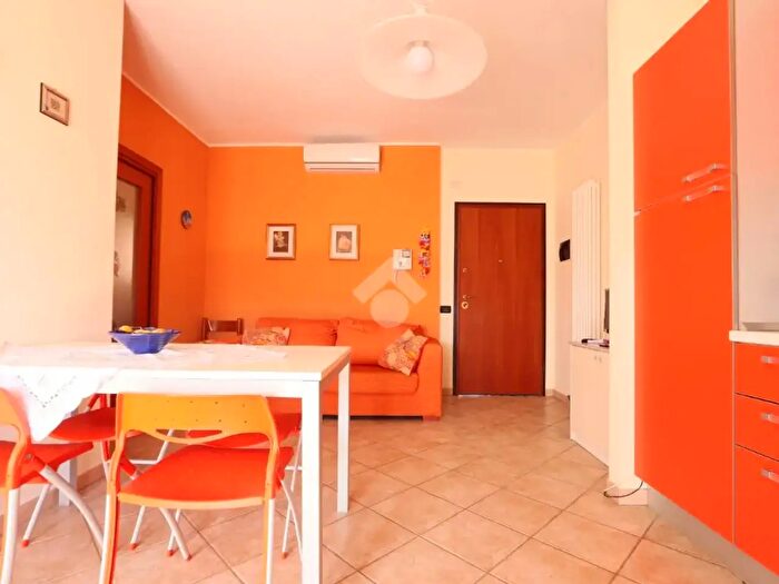 Appartamento trilocale in vendita in Via Benedetto Croce, Alba Adriatica