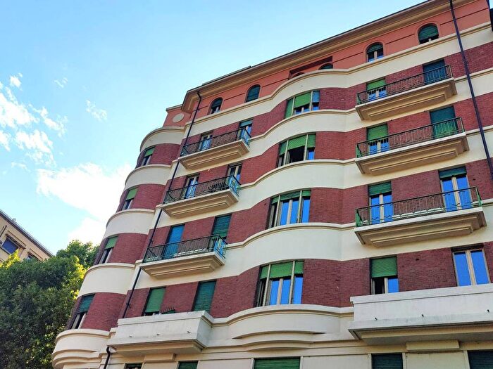 Appartamento quadrilocale in affitto in Corso Carlo e Nello Rosselli, Crocetta, Torino