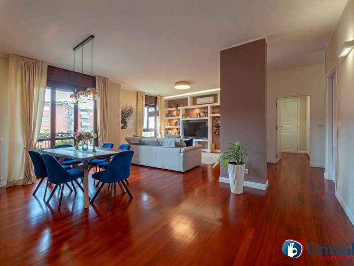 Appartamento quadrilocale in affitto in Via Cimabue, Monte Stella, Milano