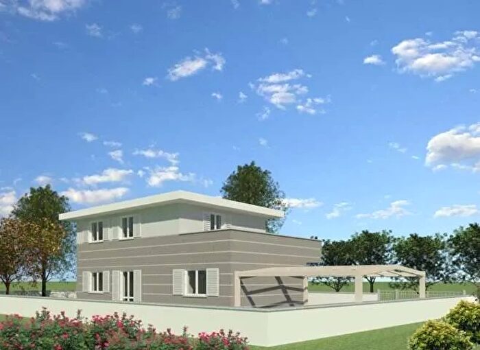 Casa quadrilocale in vendita in Via Campobasso, Reggio Emilia