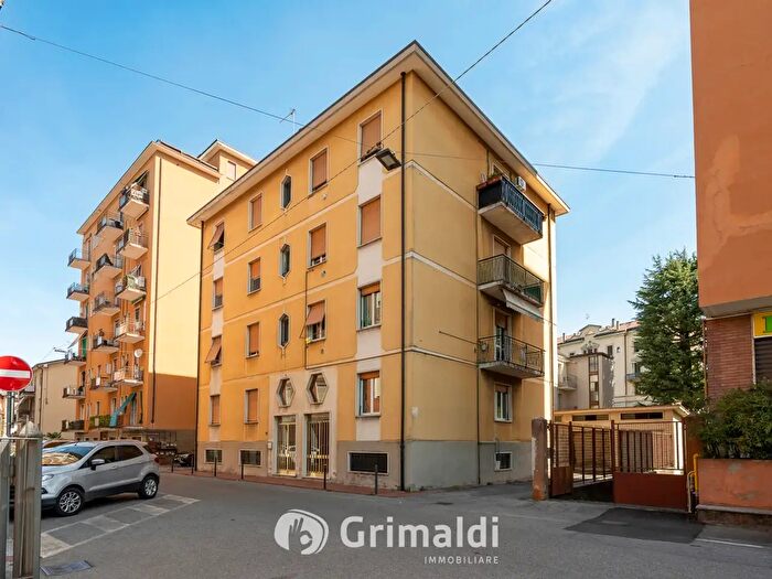 Appartamento trilocale in vendita in Via Papa Giovanni XXIII, Renate