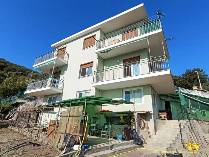 Casa con 6 locali in vendita in Via Ludovico Ariosto, Sanremo