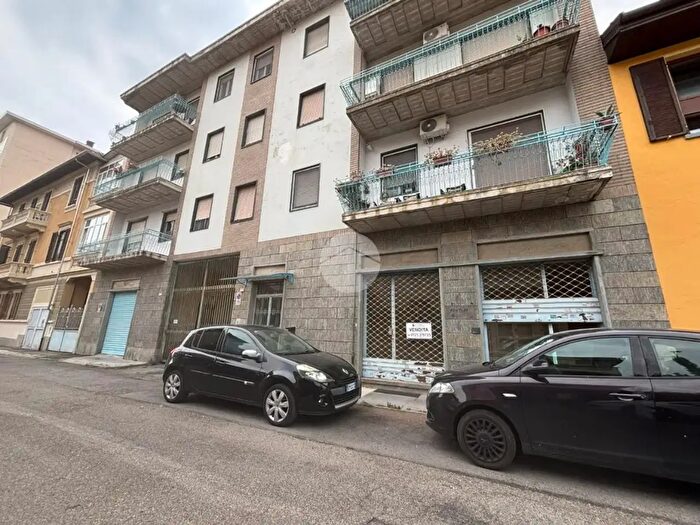 Case in Vendita e in Affitto - 3