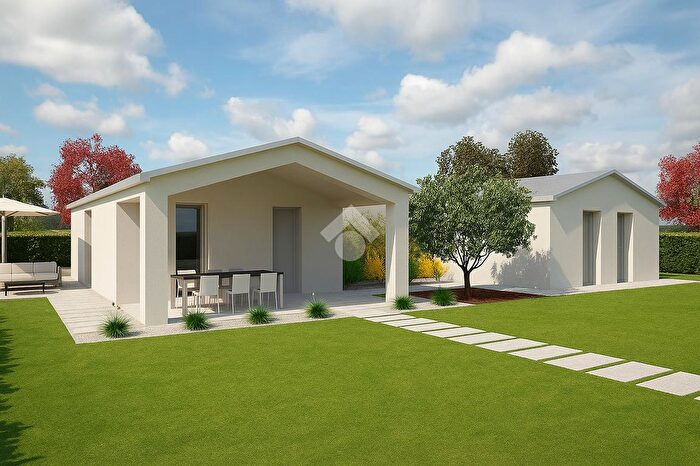 Casa quadrilocale in vendita in Via Roma, Bressanvido