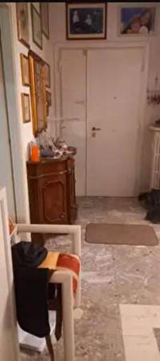 Appartamento quadrilocale in vendita in Via Agugliano, Ancona