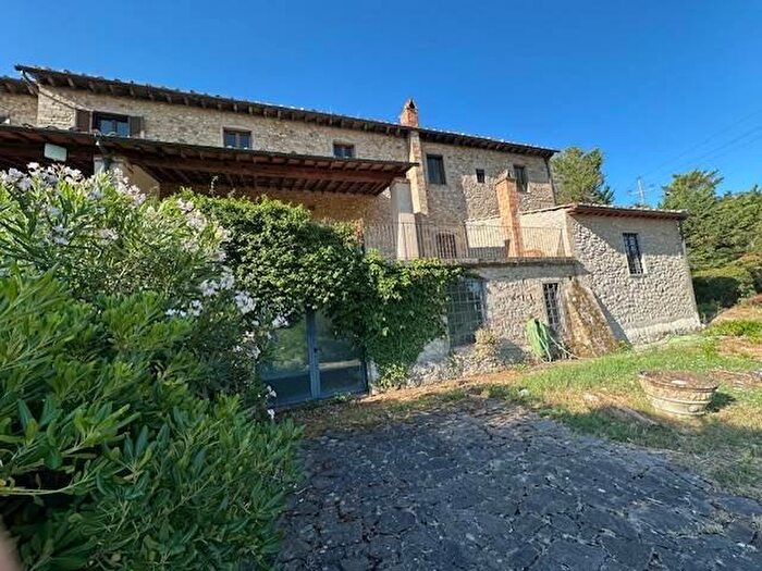 Casa con 9 locali in vendita in Montespertoli, Montespertoli