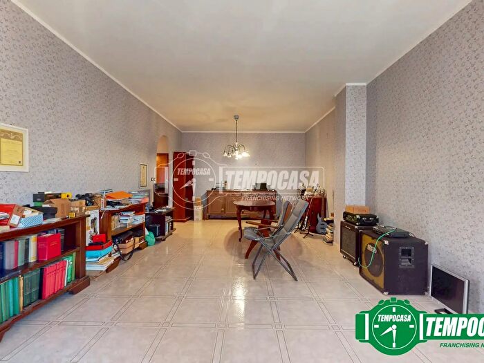 Appartamento trilocale in vendita in Via Acqui, Visone