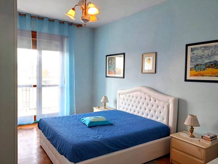 Appartamento trilocale in affitto in Via Guido Reni, Santa Rita, Torino