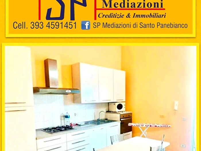 Casa bilocale in affitto in Viale delle Provincie, Centro, Giarre