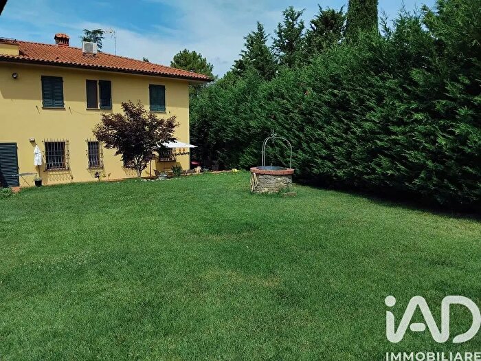 Casa con 9 locali in vendita in Achille Grandi, Reggello