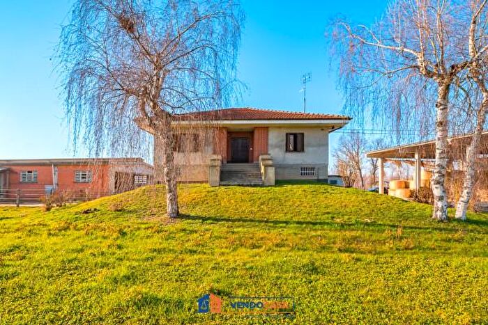 Casa quadrilocale in vendita in Via Torino, Savigliano