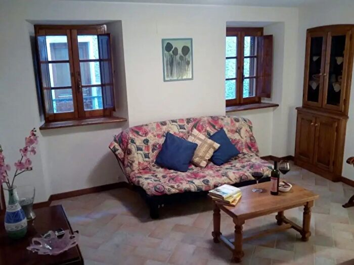 Casa con 5 locali in vendita in Camaiore