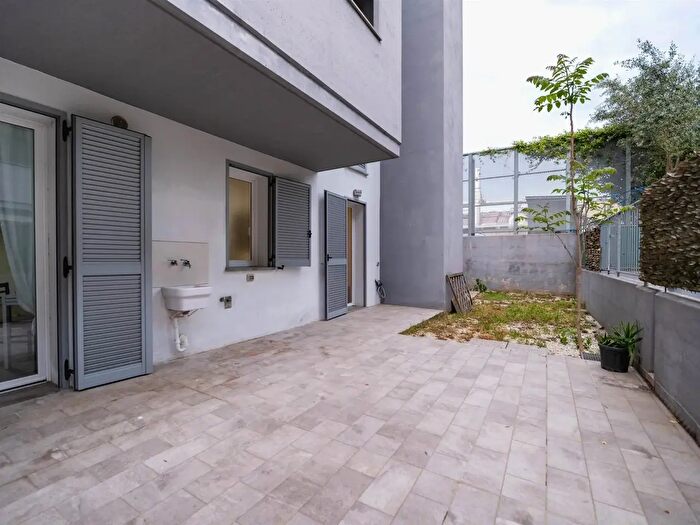 Appartamento bilocale in vendita in Via Pisa, Prato