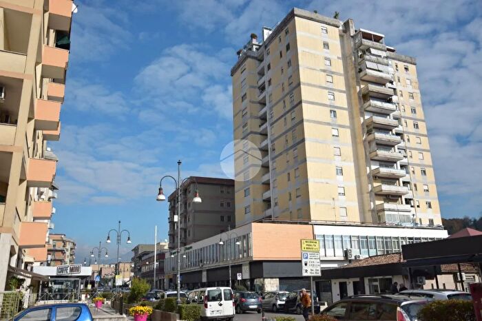 Appartamento quadrilocale in vendita in Via Aldo Moro, Frosinone