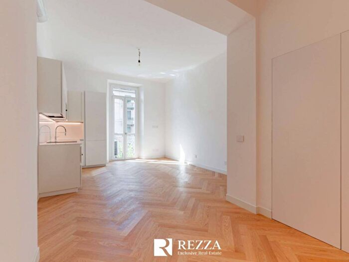 Appartamento trilocale in vendita in Via Bartolomeo Eustachi, Morgagni, Milano