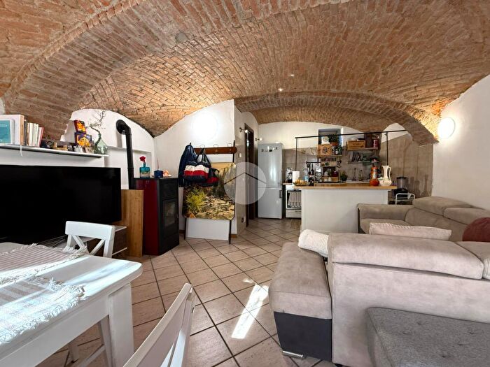 Casa trilocale in vendita in Cascine Gouj, Bollengo