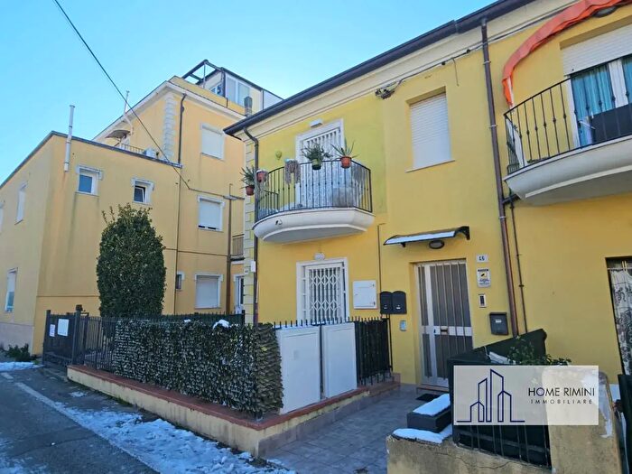 Appartamento bilocale in vendita in Viale Antonio Locatelli, Rimini