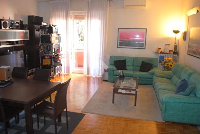 Appartamento quadrilocale in vendita in Via l Tolstoi, Saronno